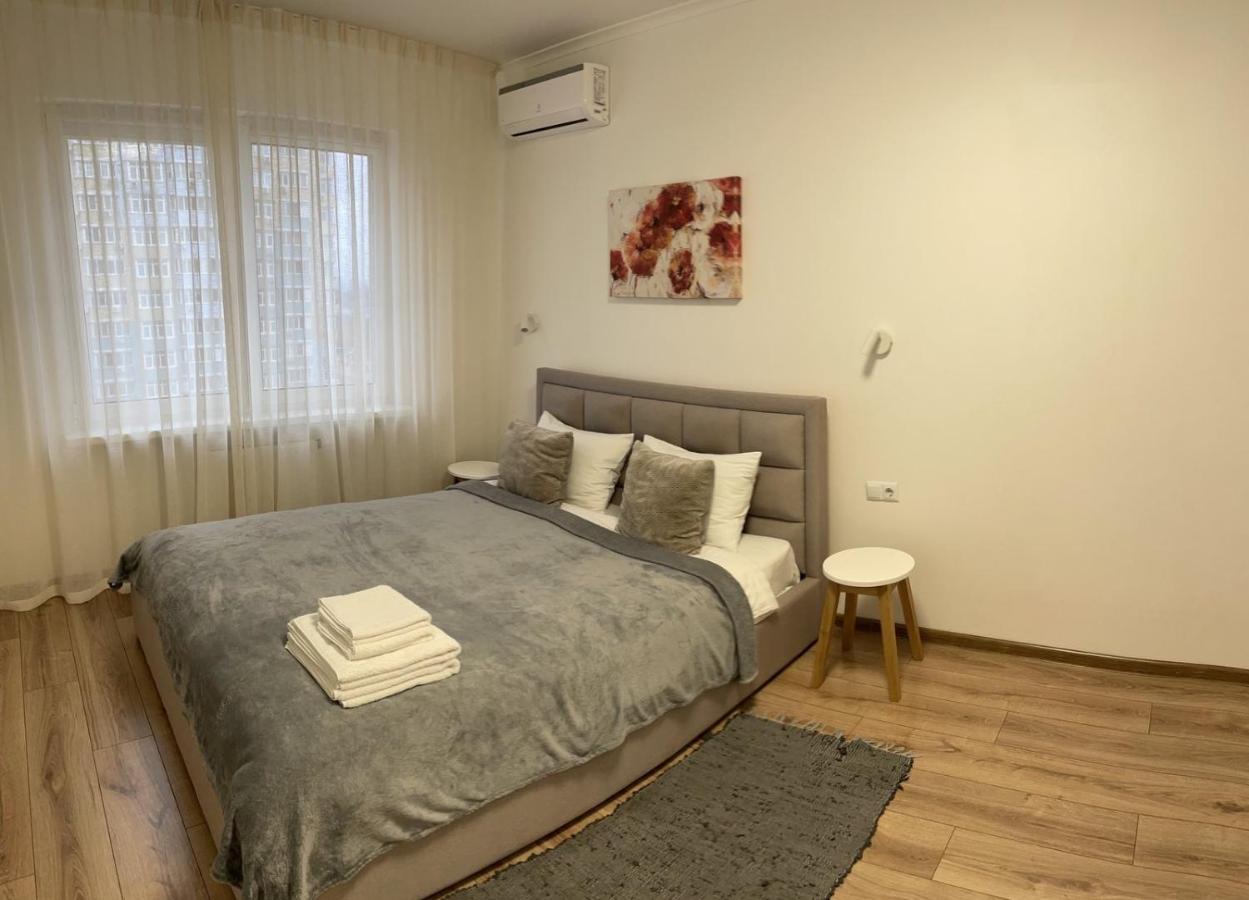 Osokorky Delux Apartment Київ Екстер'єр фото
